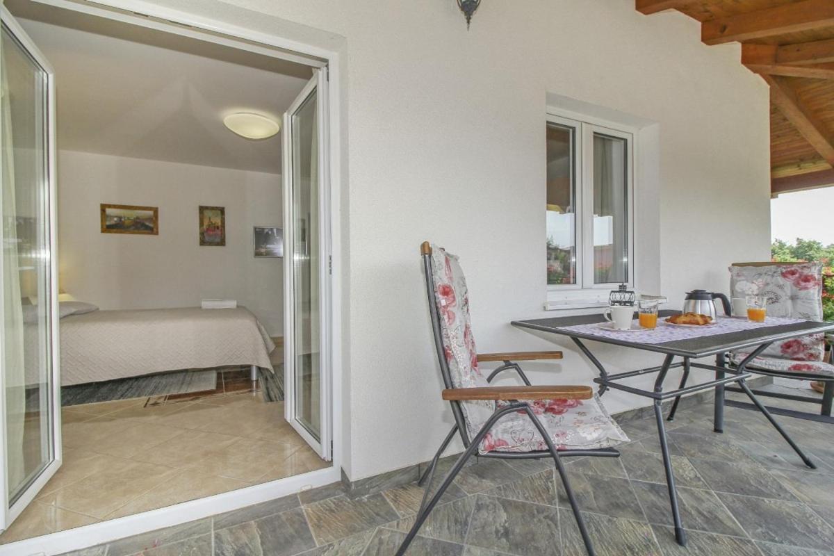 Eva In Porec * Istrien Гостевой дом Vrvari